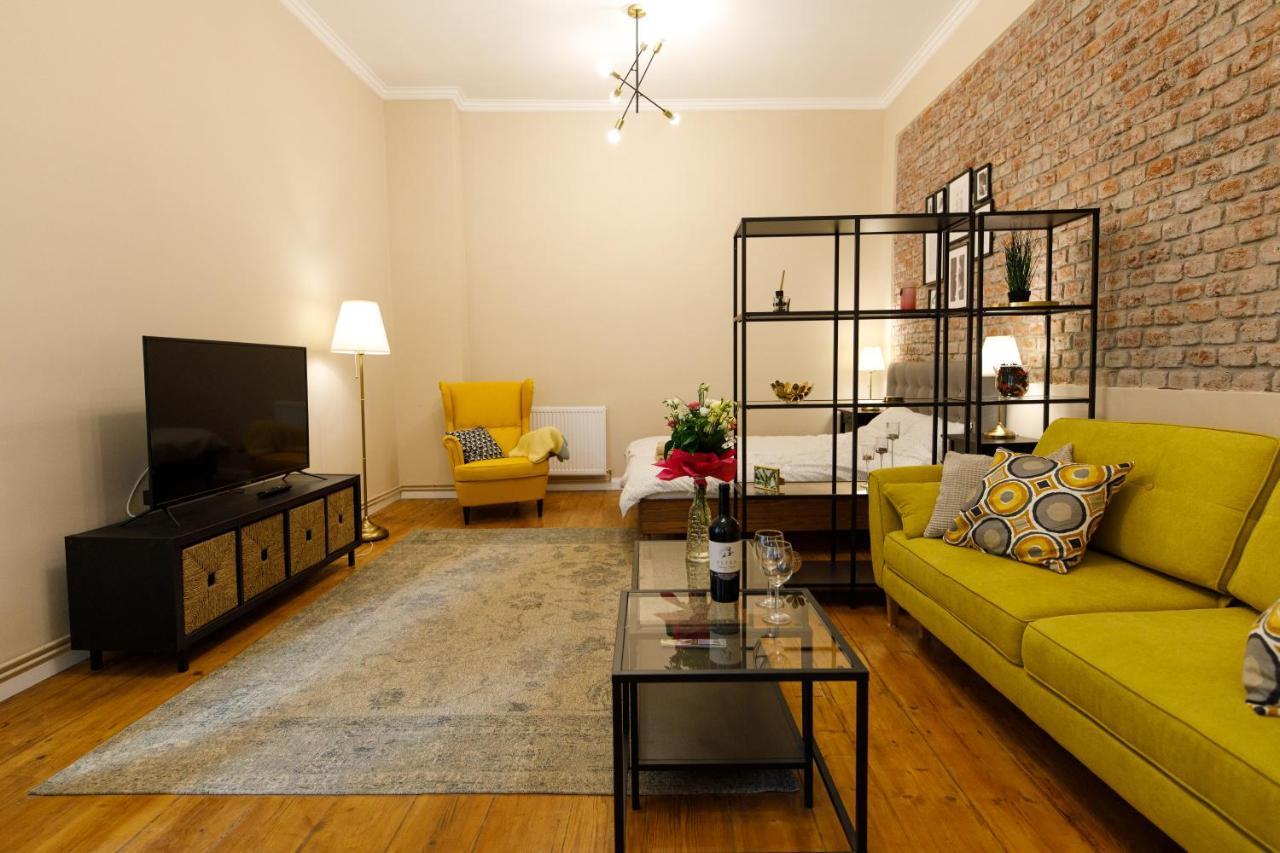 Stylish Flat In The Heart Of Historical Center Διαμέρισμα Τιμισοάρα Εξωτερικό φωτογραφία
